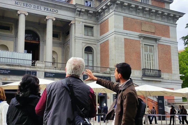 Prado Museum Exclusive Tour with Skip-the-line (Max 6 people)