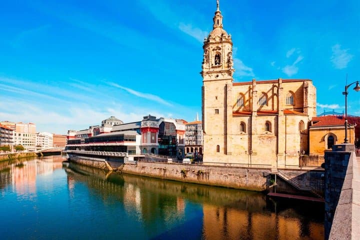 Free Walking Tour Bilbao Old Town with Local Guides