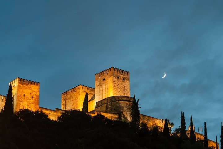The tour that Nobody tells you The Darkest Mysteries of Granada