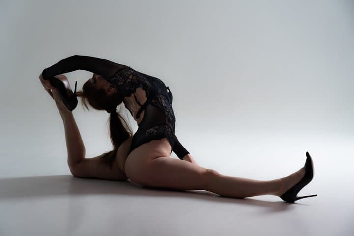 Eros Cabaret Show: Erotic Dances from Around the World