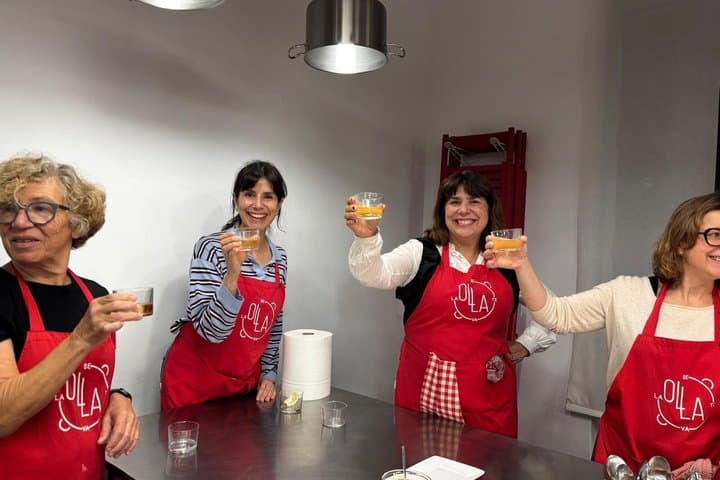 Tenerife: Canarian Mojos & Traditional Cooking Class with wine