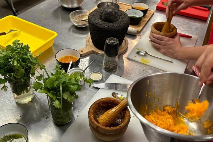 Tenerife: Canarian Mojos & Traditional Cooking Class with wine