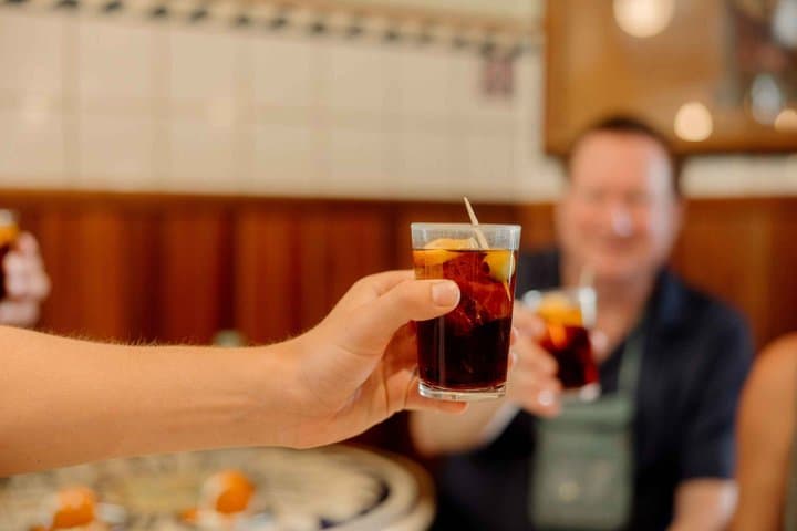 Barcelona Food Tour: Gothic Quarter Tapas & Time Out Market