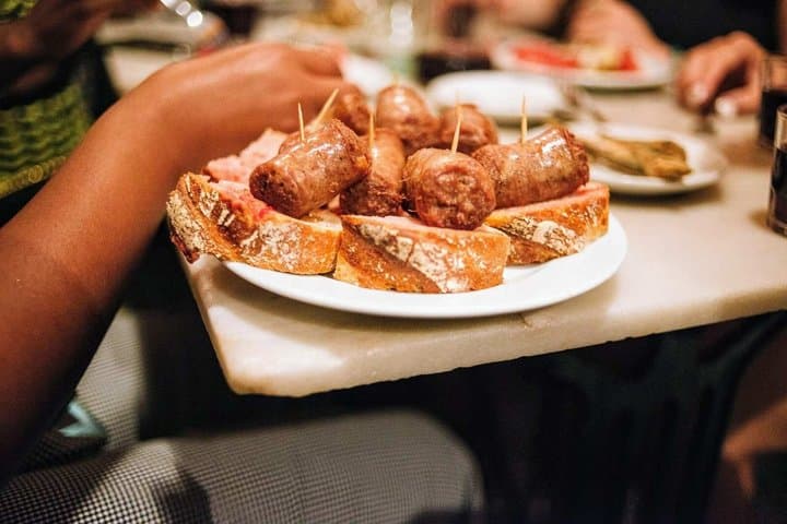 Barcelona Food Tour: Gothic Quarter Tapas & Time Out Market
