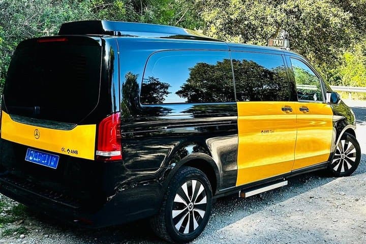 Barcelona Cruise Port to Barcelona City Center Private Transfers