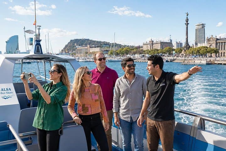 Barcelona: Montjuic, Cable Car, Harbour Cruise and Old Town Tour