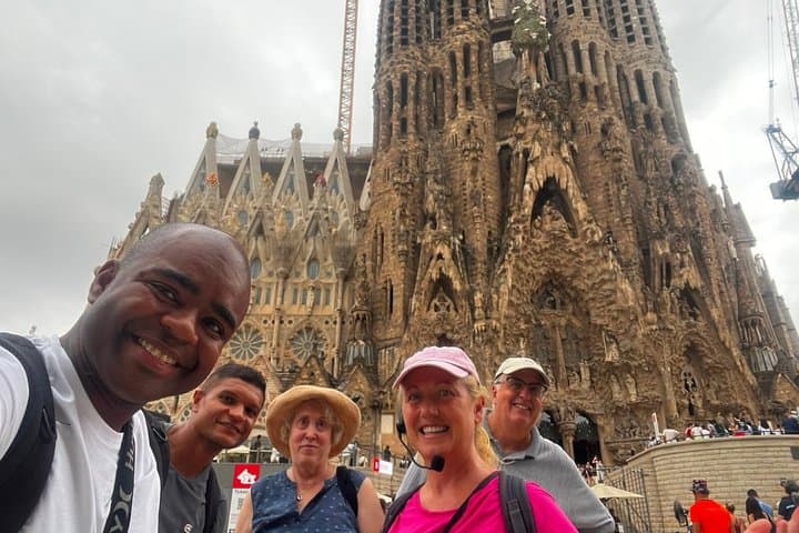 Sagrada Familia Tour: Gaudí’s Secrets