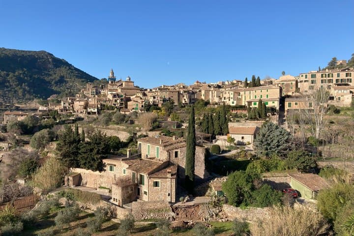 Small Group Experience: Beauties and Tastes of Mallorca
