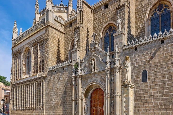 Toledo Scavenger Hunt & Highlights Self-Guided Walking Tour