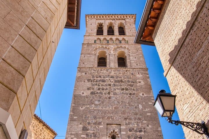 Toledo Scavenger Hunt & Highlights Self-Guided Walking Tour