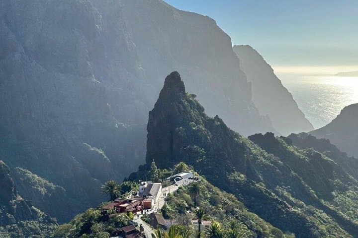 Cruise-Friendly Tenerife Tour: Volcanic Peaks and UNESCO Cities