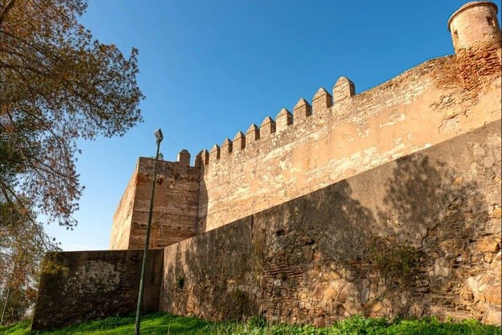 Gibralfaro Castle: Ticket and Self-Guided Tour created by Guide