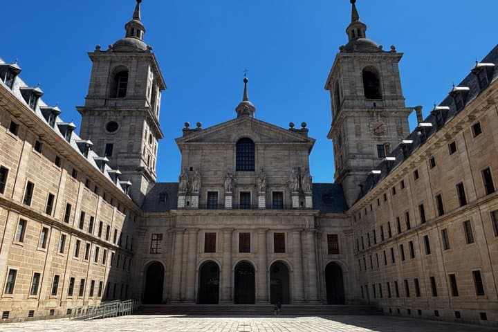 Private Tour El Escorial and Cuelgamuros From Madrid: Official Guide
