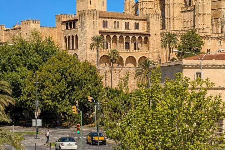 Podcast Tour Palma From Gothic Light To Moorish Shadows