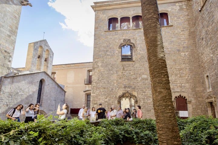 Barcelona Gothic Quarter Guided Walking Tour