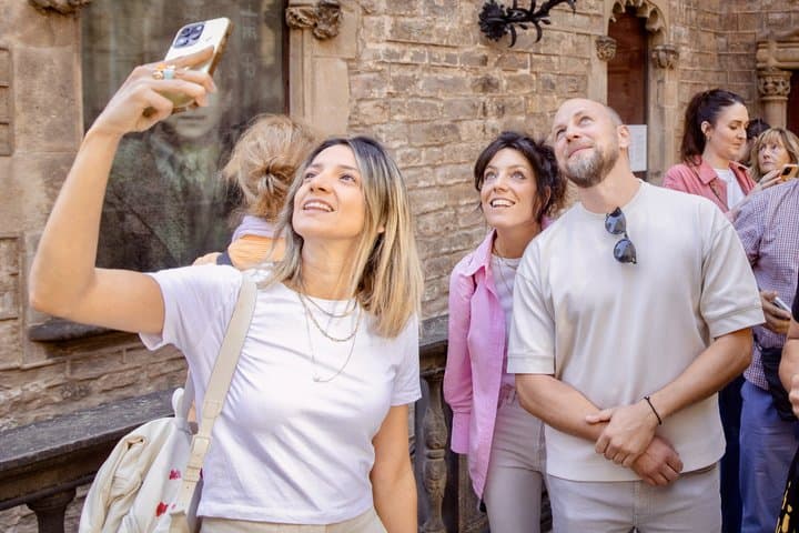 Barcelona Gothic Quarter Guided Walking Tour