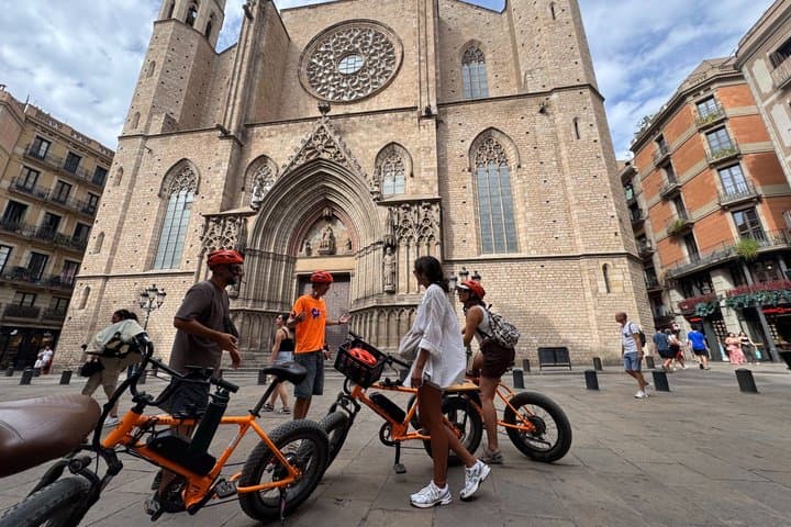 Barcelona Local Stories Bike Tour with E-Bike Option