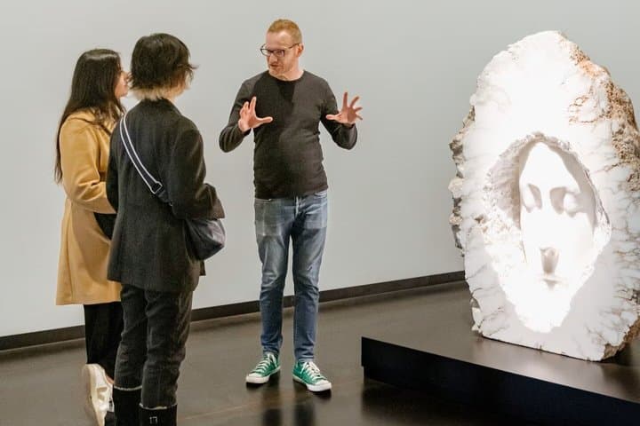 Barcelona Art & Wine: Galleries, Studios & Street Art