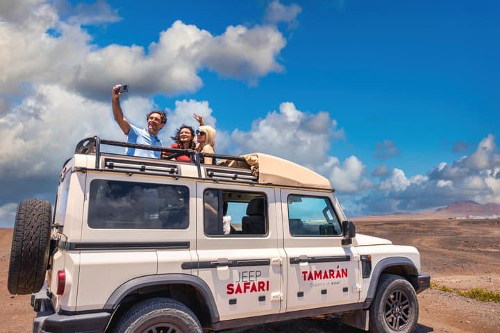 From North Fuerteventura to El Cotillo and Corralejo 4x4 Tour