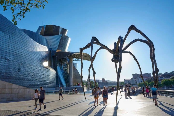 Bilbao Old Town Walking Tour, Guggenheim Museum and River Cruise