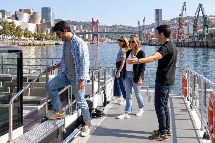 Bilbao Old Town Walking Tour, Guggenheim Museum and River Cruise