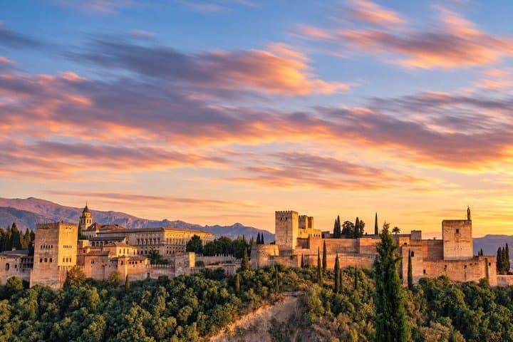 Alhambra and Nasrid Palaces Entrance with Audio Guide