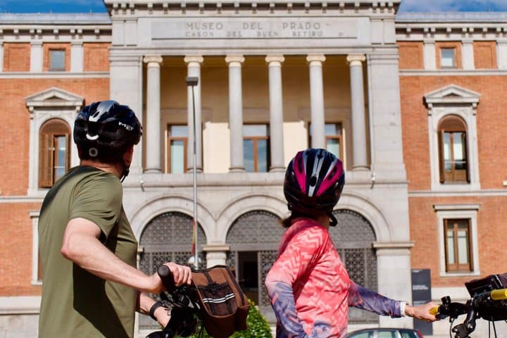 Madrid City Tour E-Bike/Regular | private/shared groups from 32€