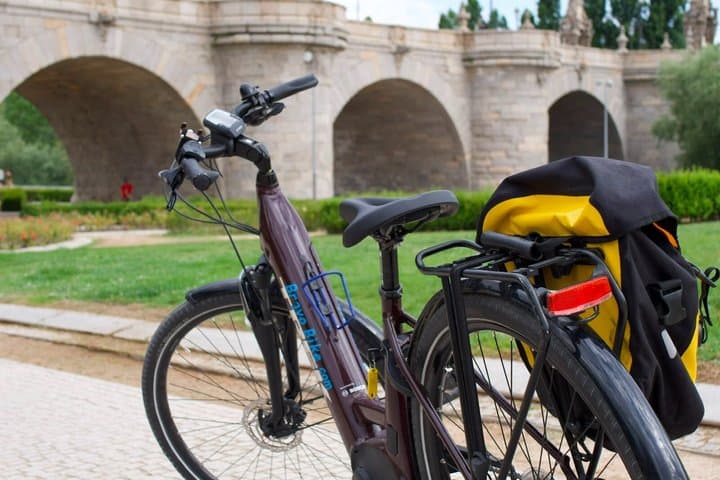 Madrid Parks & Riverside Bike Tour