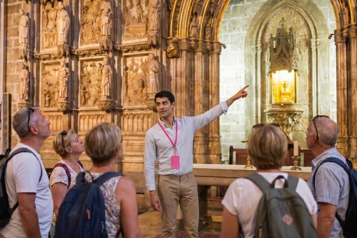 Valencia Cathedral, Holy Grail, Silk Exchange & Wine-Entry Incl.
