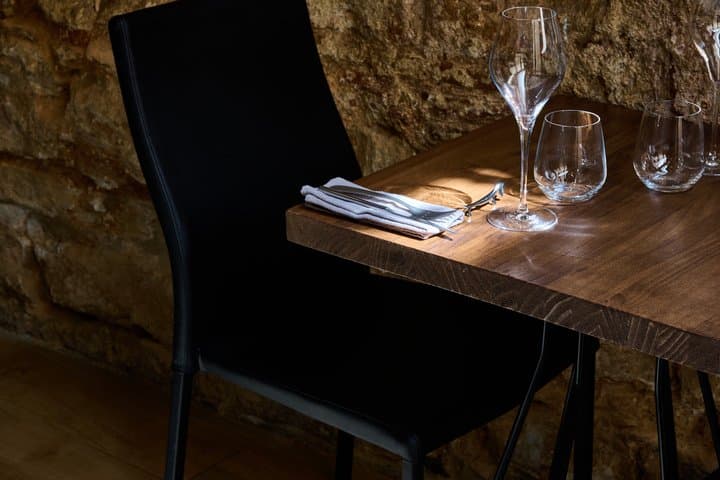 Barcelona: Wine and Tapas Pairing Experience