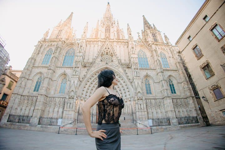 Barcelona Private Photoshoot with Edited Images