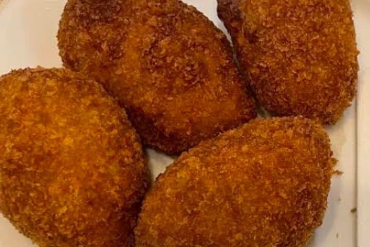 Madrid Premium Private Tapas & Wine Experience