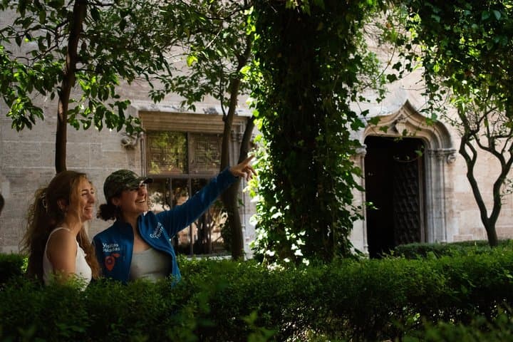 Valencia Private Walking Tour with Official Valencian Guide