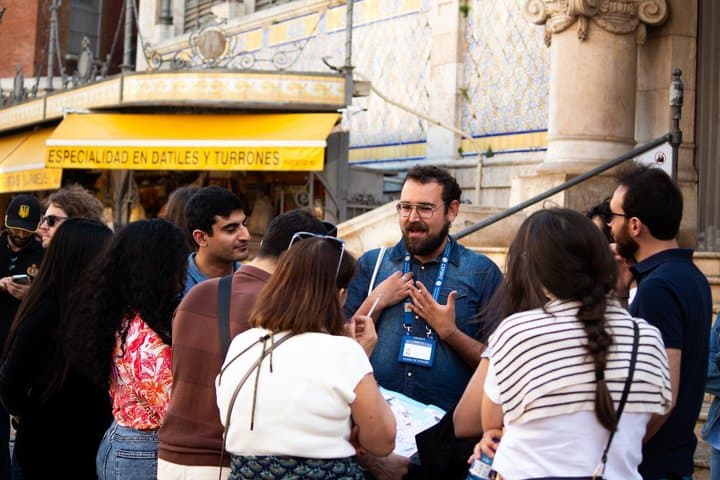Valencia Private Walking Tour with Official Valencian Guide