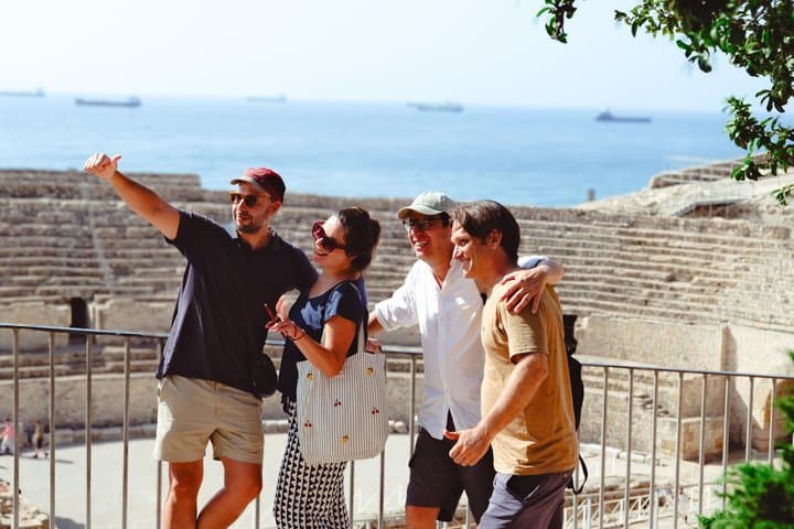 Private Tarragona and Sitges Tour with Hotel pick-up from Barcelona