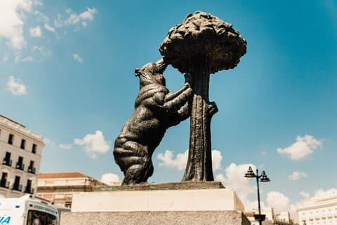 Madrid Highlights & Hidden Private Tour with a Local Private Guide