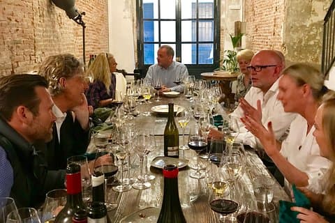 Barcelona Fun Wine Tasting with a Sommelier