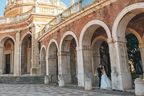 Private Photo Session with a Local Photographer in Madrid