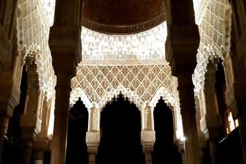 Alhambra Private Night Tour: Nasrid Palaces, Palace of Charles V