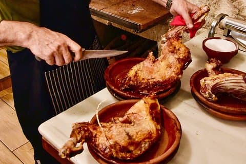 Exclusive tour: Ribera del Duero "like a native", with lamb in a wood oven