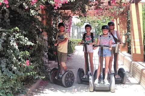 Complete Valencia Segway Experience: Historic Center & Gardens 2h