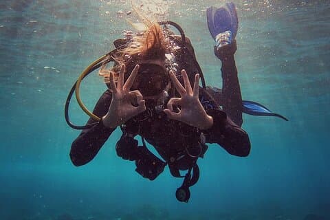 Love scuba diving