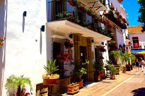 The Magic Coins of Marbella: Outdoor Escape Adventure