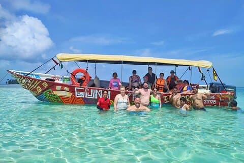 Dog Island: Snorkeling in San Blas and Typical Lunch