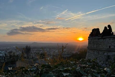 Sunset in Granada : Hidden viewpoints of the Albaicín