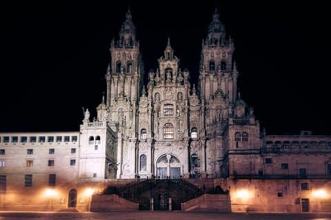 Cathedral DE Santiago DE night