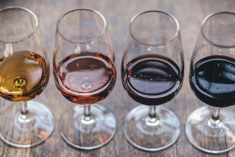 Wine Tasting in the Center of Seville with Pairing