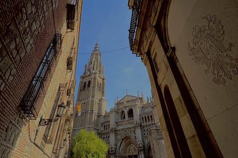 Guided Walking Tour of Toledo Cathedral. VIP EXPERIENCE