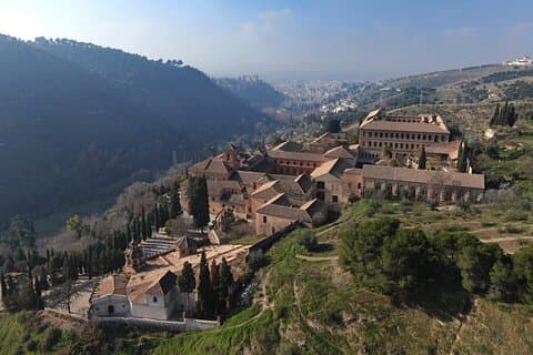 Private tour Sacromonte Abbey Includes tickets and transportation