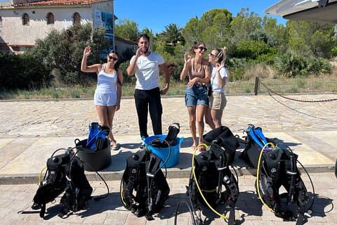 Discover Scuba Diving + Photos in Cambrils